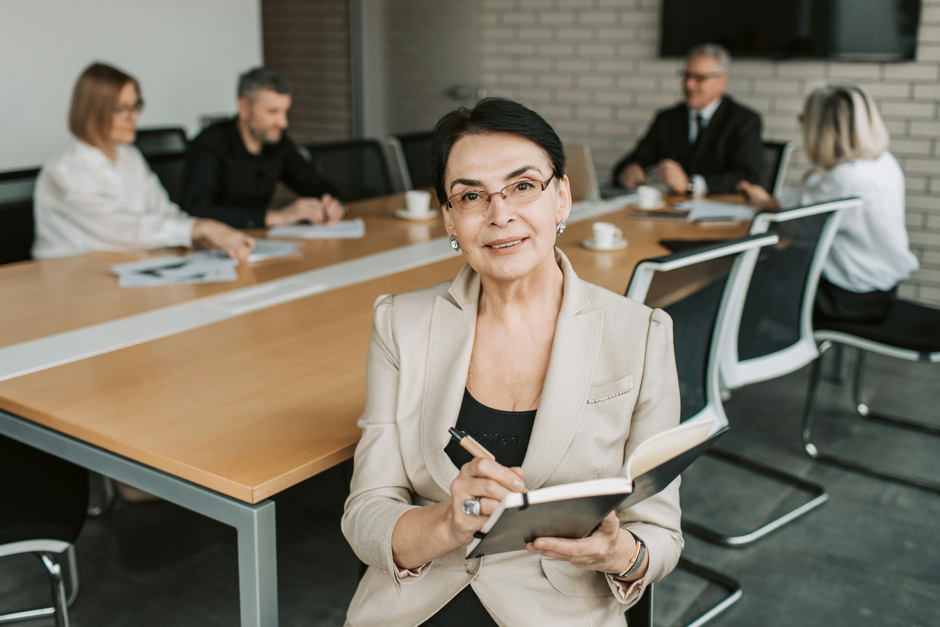 Executives Going Independent